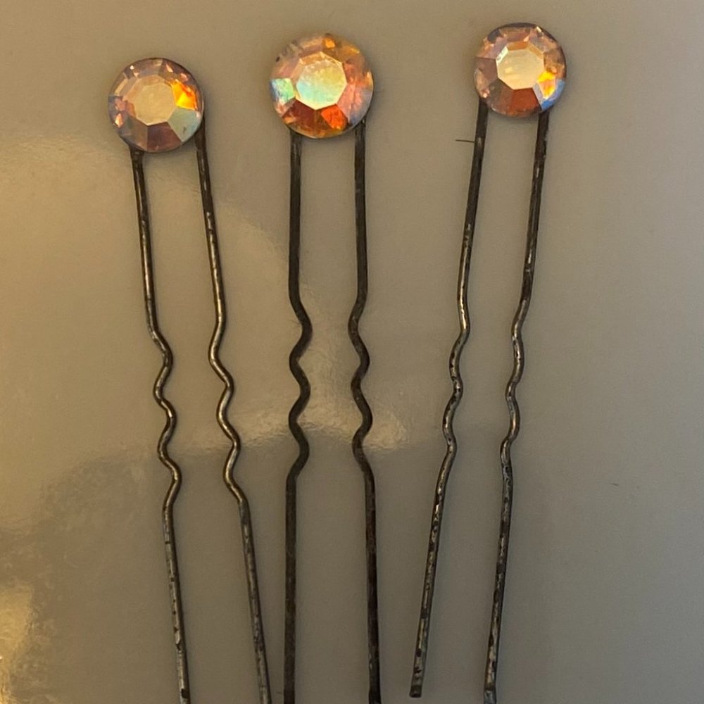 CRYSTAL HAIR PINS